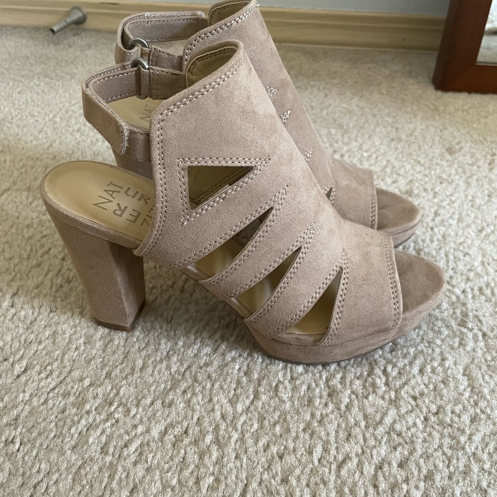 Naturalizer Beige Heeled Sandals
